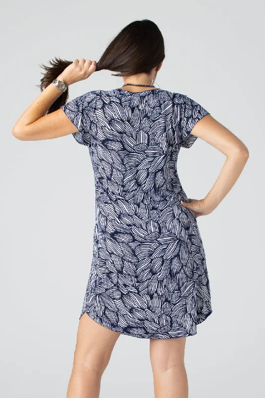 Wave Print Short Sleeve Jersey Shift Dress